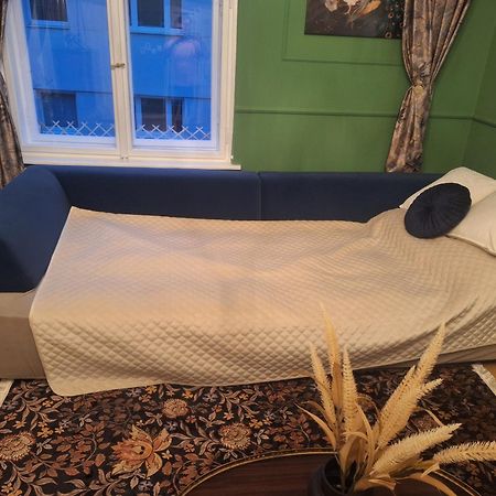 New, Stylish And Spacious Apartment Bratislava Eksteriør bilde