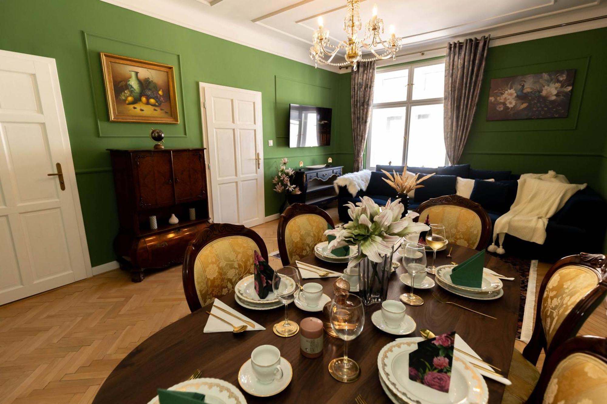 New, Stylish And Spacious Apartment Bratislava Eksteriør bilde