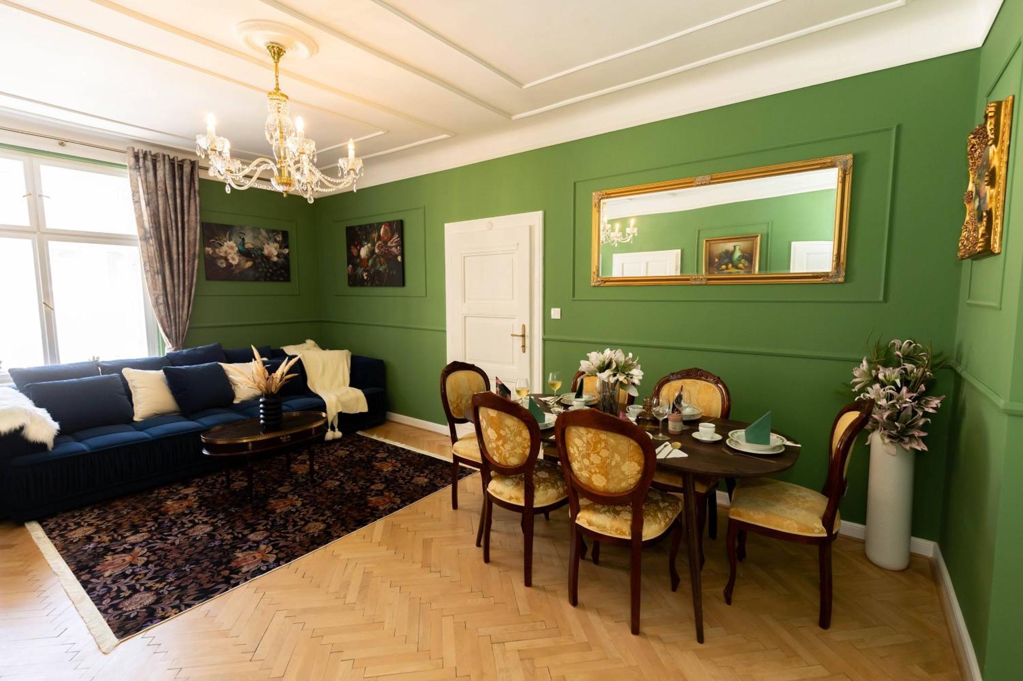 New, Stylish And Spacious Apartment Bratislava Eksteriør bilde
