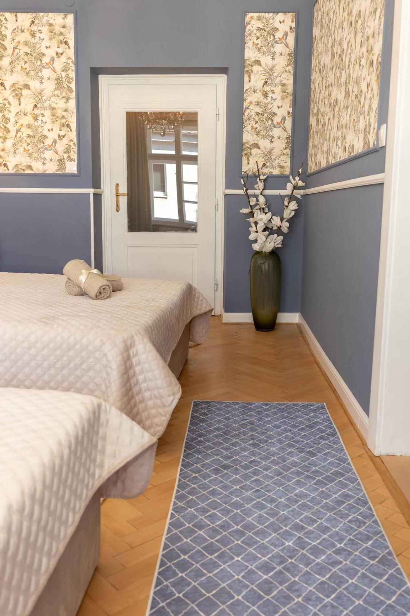 New, Stylish And Spacious Apartment Bratislava Eksteriør bilde